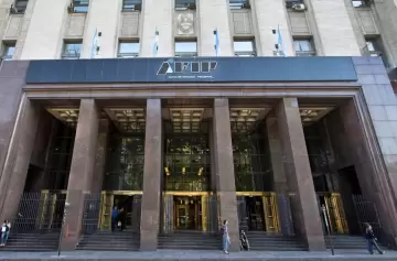 La recaudación cayó 3,4% a pesar del repunte de Bienes Personales