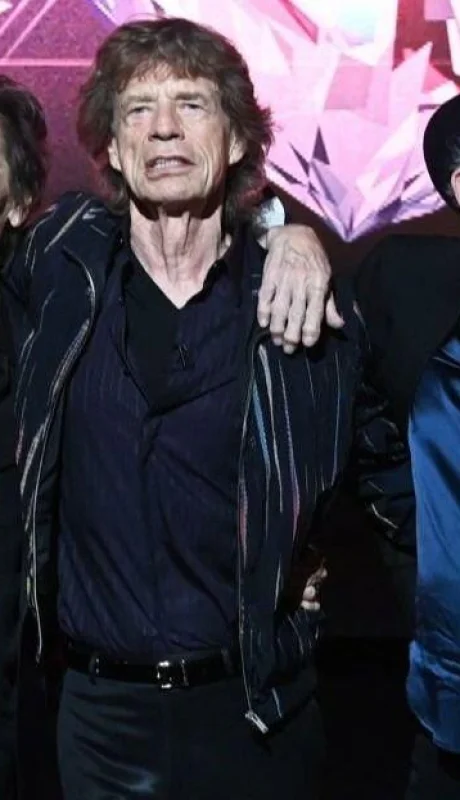 getpaidstock-com--6532844472fb8-jpg.