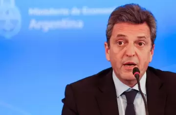 El Gobierno contra Massa por miles de millones de dólares gastados en AYSA