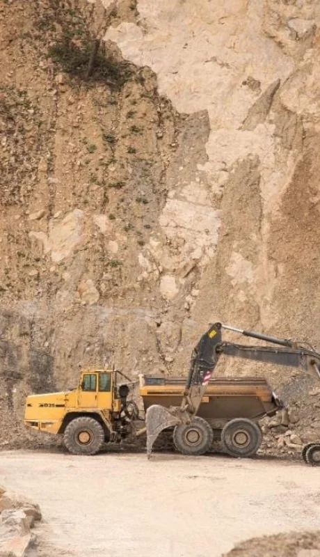 pexels-piotr-arnoldes-6109677-jpg.