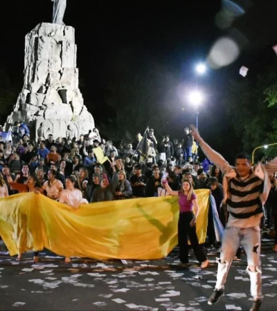 whatsapp-image-2023-11-19-at-22-02-59-jpeg.