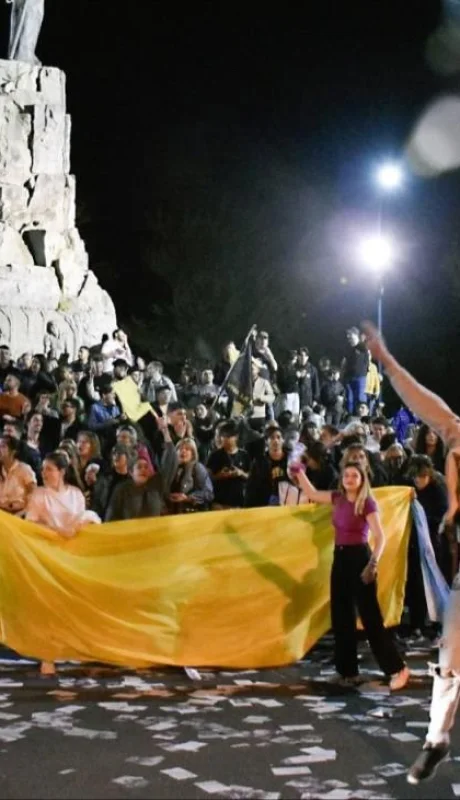 whatsapp-image-2023-11-19-at-22-02-59-jpeg.