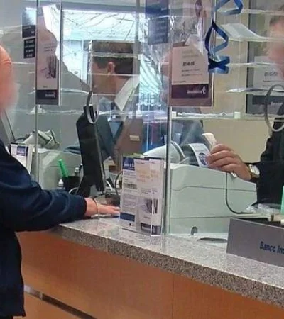 banco-atención-días-cobro-jubilados-cuarentena-calendario