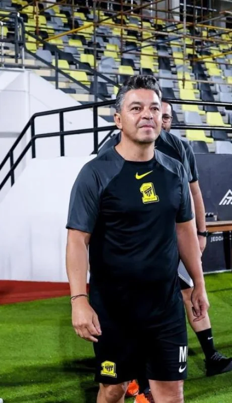 f-zirkuwoaar9nn-jpg.