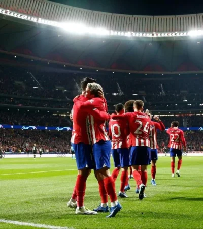 f-xopkmxyaal5bs-jpg.