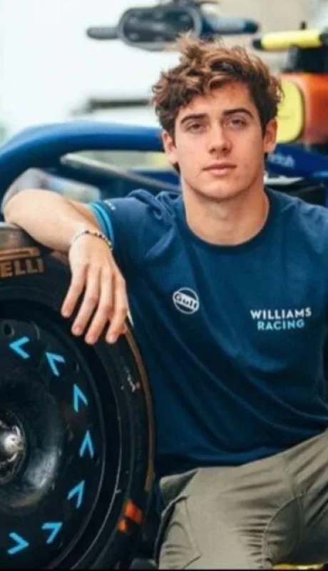 whatsapp-image-2023-11-22-at-16-01-29-jpeg.