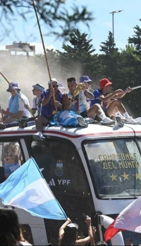 whatsapp-image-2023-11-23-at-19-38-23-1-jpeg.