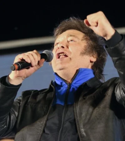 milei-en-cordoba-4-jpg.