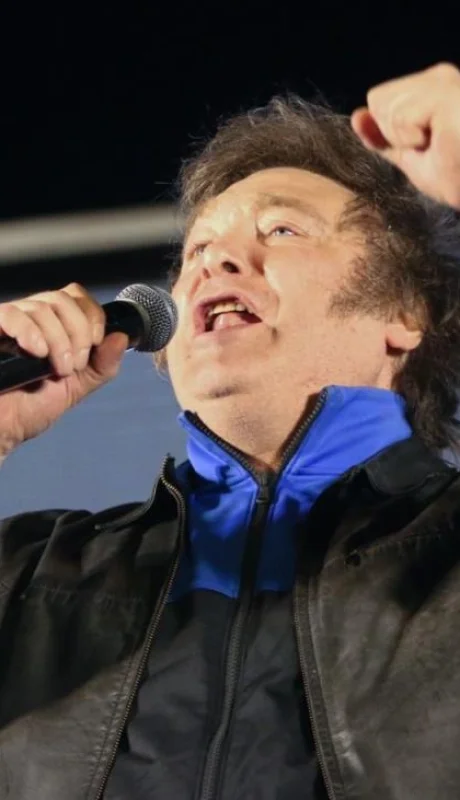 milei-en-cordoba-4-jpg.