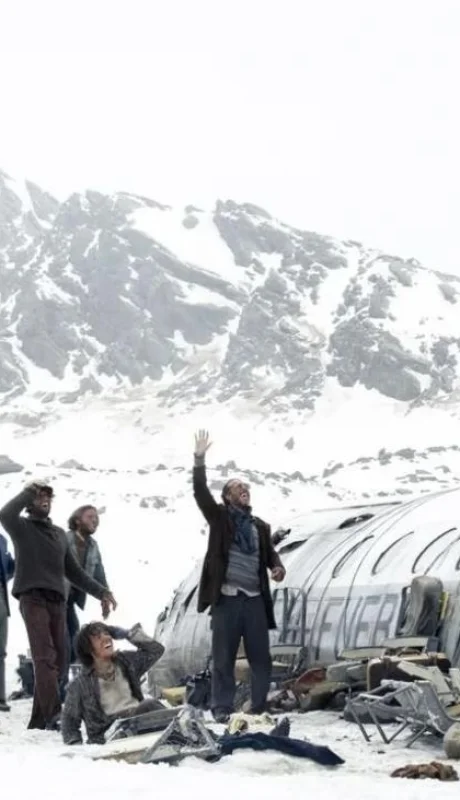 la-sociedad-de-la-nieve-jpg.