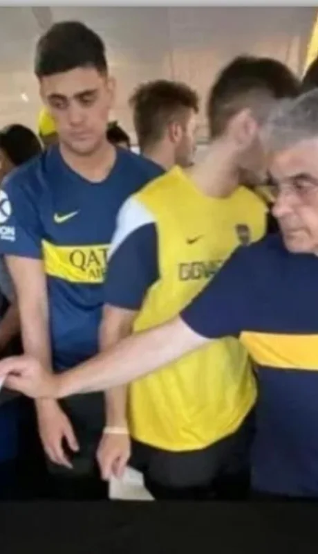 whatsapp-image-2023-11-30-at-16-08-04-jpeg.