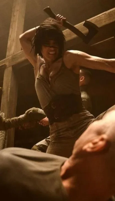 231113111503-02-rebel-moon-netflix-jpg.