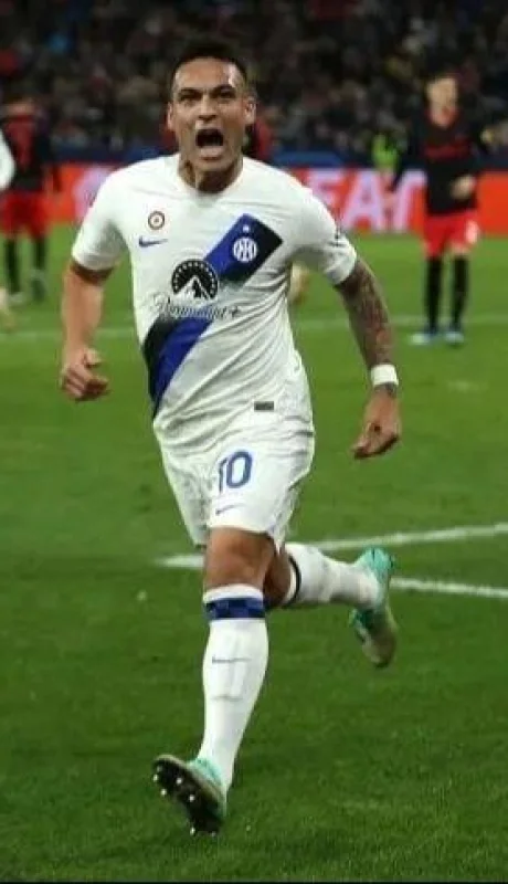 whatsapp-image-2023-11-08-at-19-53-29-jpeg.