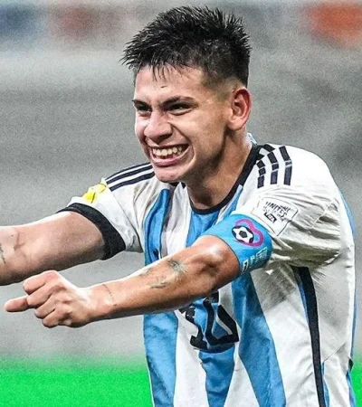 claudio-echeverri-jpg.