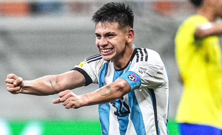 claudio-echeverri-jpg.