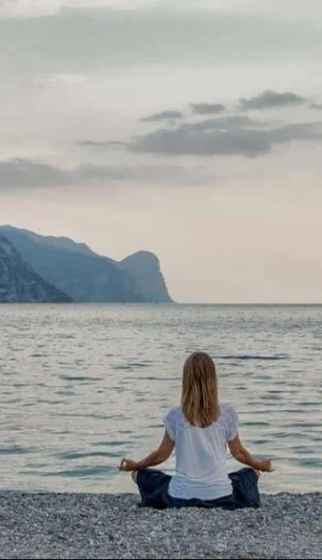 mente-en-blanco-psicologia-png.