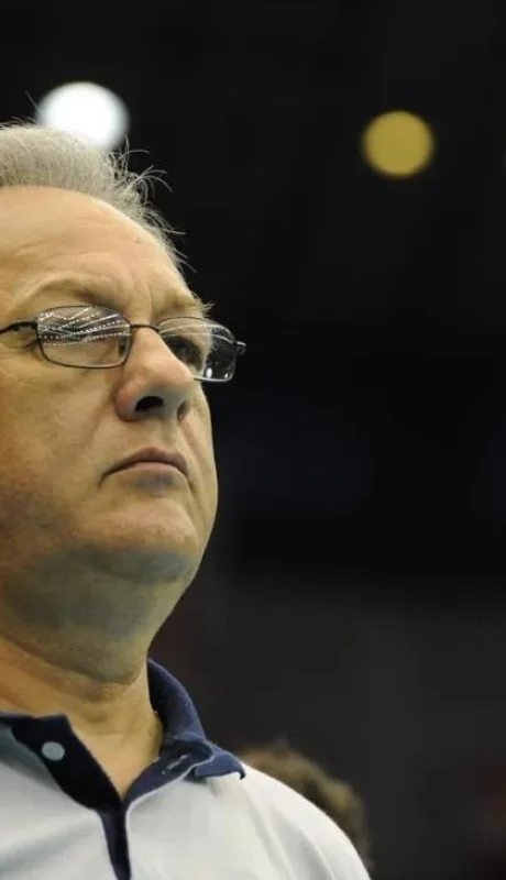 whatsapp-image-2023-11-08-at-16-49-15-jpeg.