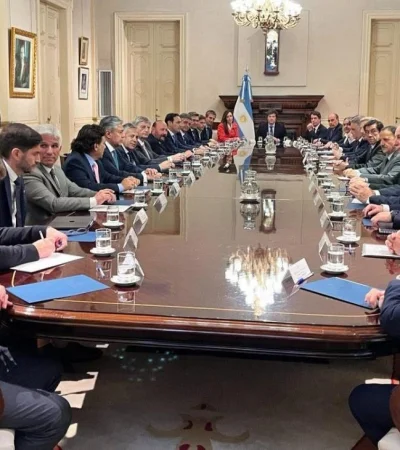 reunion-gobernadores-y-javier-milei-jpeg.