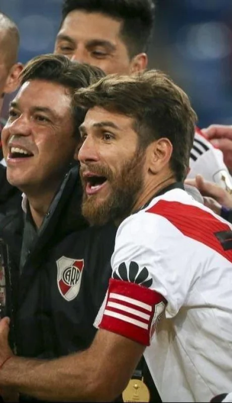 7c3b4afd-a079-49ea-9e2e-a0c30b259ee2-16-9-discover-aspect-ratio-default-0-jpg.