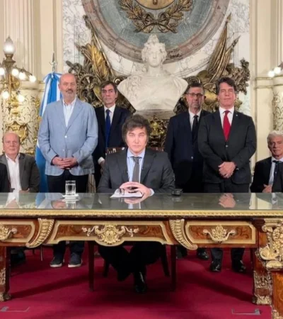 javier-milei-y-ministros-jpg.