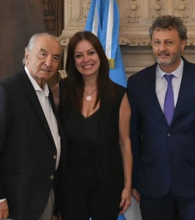 secretario-comercio-jpg.