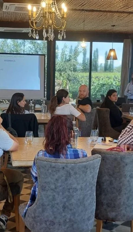 8bd1c571-1b57-4b62-bf3f-2795bf634ccb-jpg.