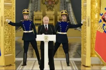 Putin comunicó planes para mejorar sus fuerzas estratégicas nucleares