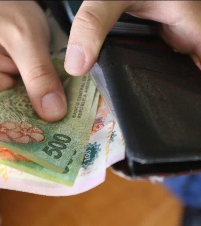 Desde CAME destacaron que el 50% de la población no llega a fin de mes, lo que limita que se reactive el consumo pese a las cuotas o descuentos.