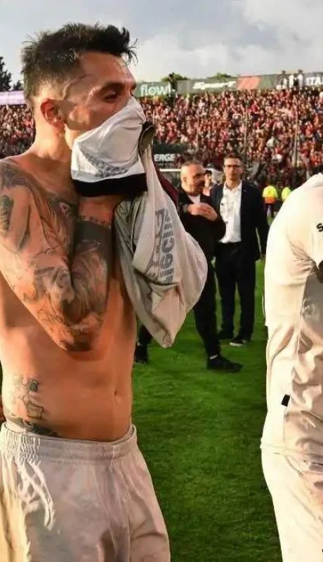 whatsapp-image-2023-12-01-at-22-55-00-jpeg.