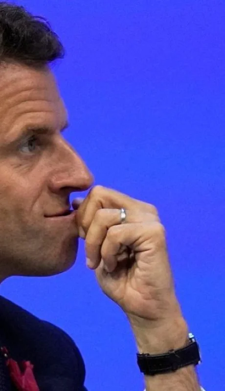 macron-jpg.