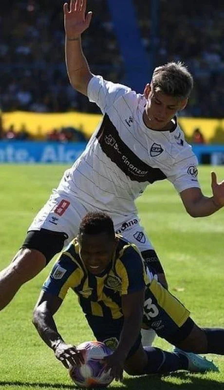 whatsapp-image-2023-12-15-at-19-55-53-jpeg.