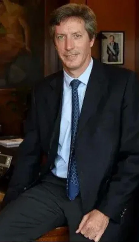 santiago-bausili-png.