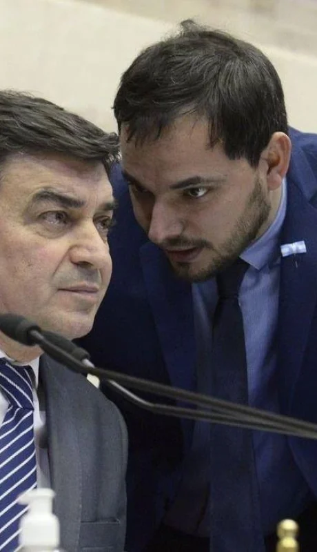 savetwitter-net-gah8dwsxyaq7oxc-jpg.