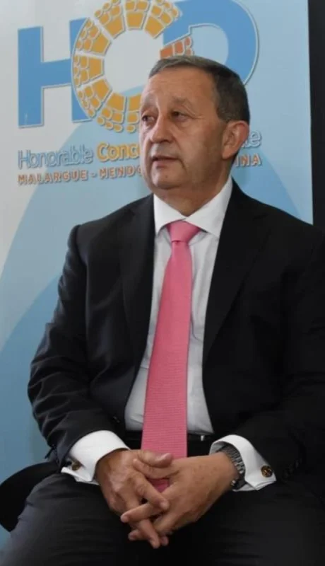 54f7c84a-7b04-4d6f-bdf4-4be8295cb345-jpg.