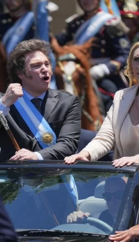 milei--caravana-jpg.