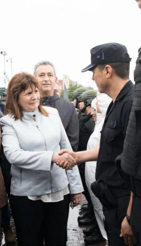 gbqkv4ywaaissbo-jpg.