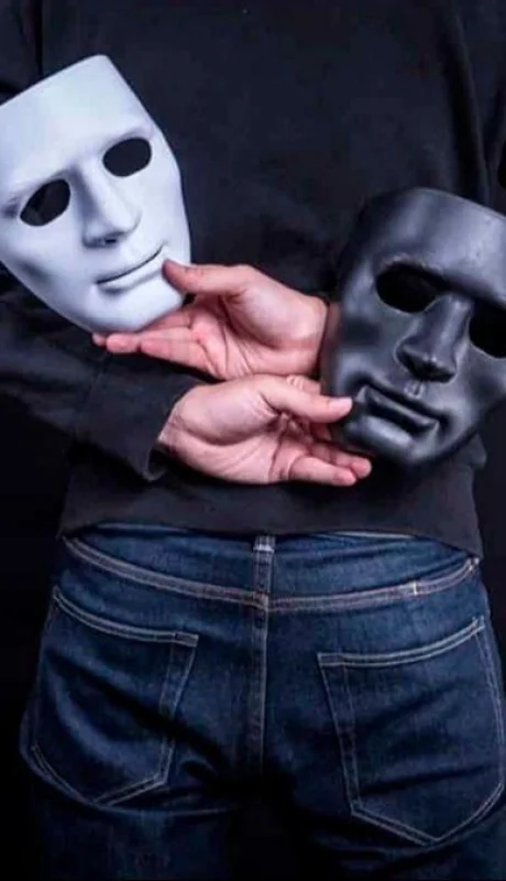 mala-persona-psicologia-mente-png.