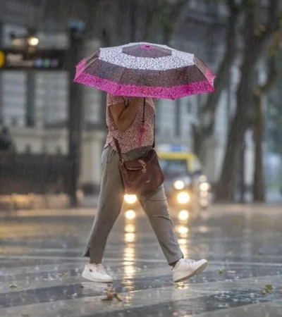 Hoy jueves -6 de enero de 2025- la inestabilidad se trasladó a parte del norte argentino.