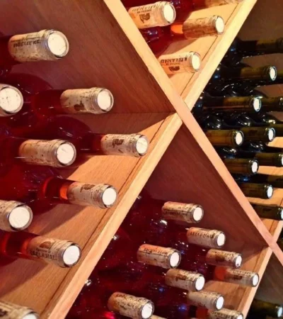 La baja se adjudica a la recesión económica