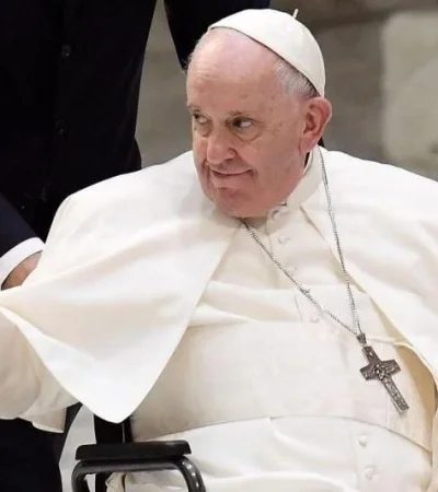 papa-francisco-20220826-1408738-jpg.