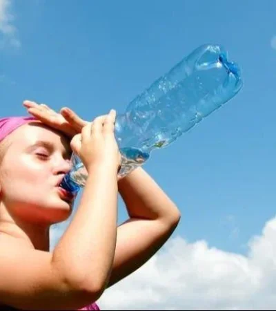 Advirtieron por los posibles golpes de calor que podrían sufrir los grupos de riesgo.