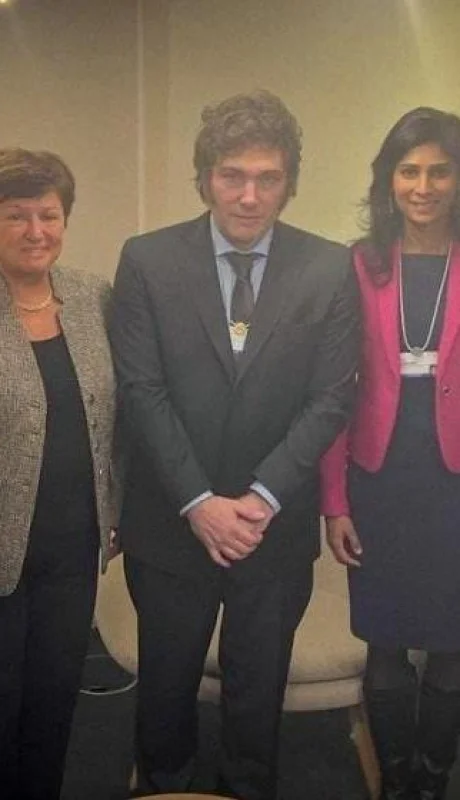 Milei con funcionarios y Kristalina Georgieva