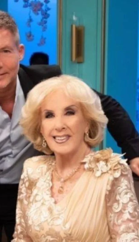 adrian-suar-y-mirtha-legrand-1741524-jpg.