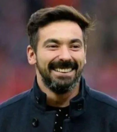 ezequiel-pocho-lavezzi-1724216-jpg.