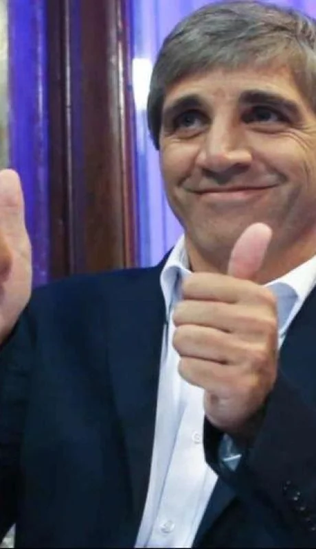 El ministro Luis Caputo habló de todo