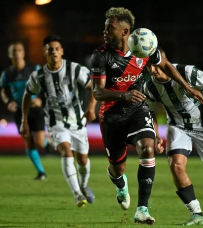 gfx5fqjwqaaizln-jpg.