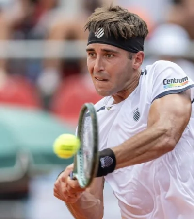 tomas-etcheverry-jpg.