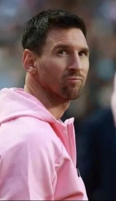 whatsapp-image-2024-02-19-at-16-12-08-jpeg.