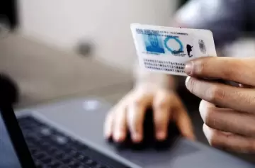 ¿Cómo puedo saber si estoy en el Veraz sólo con mi DNI?