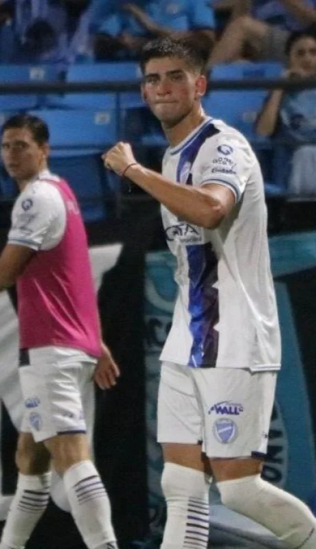 ggbzjdjxoaapgmd-jpg.